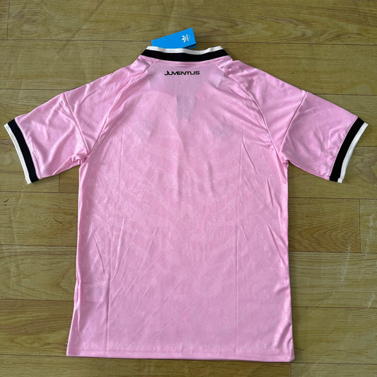 Juventus 26/27 Away Football Shirt