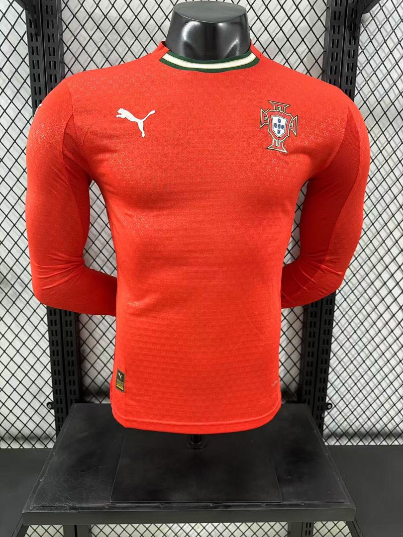 Portugal 25/26 Home Long Sleeve Football Shirt