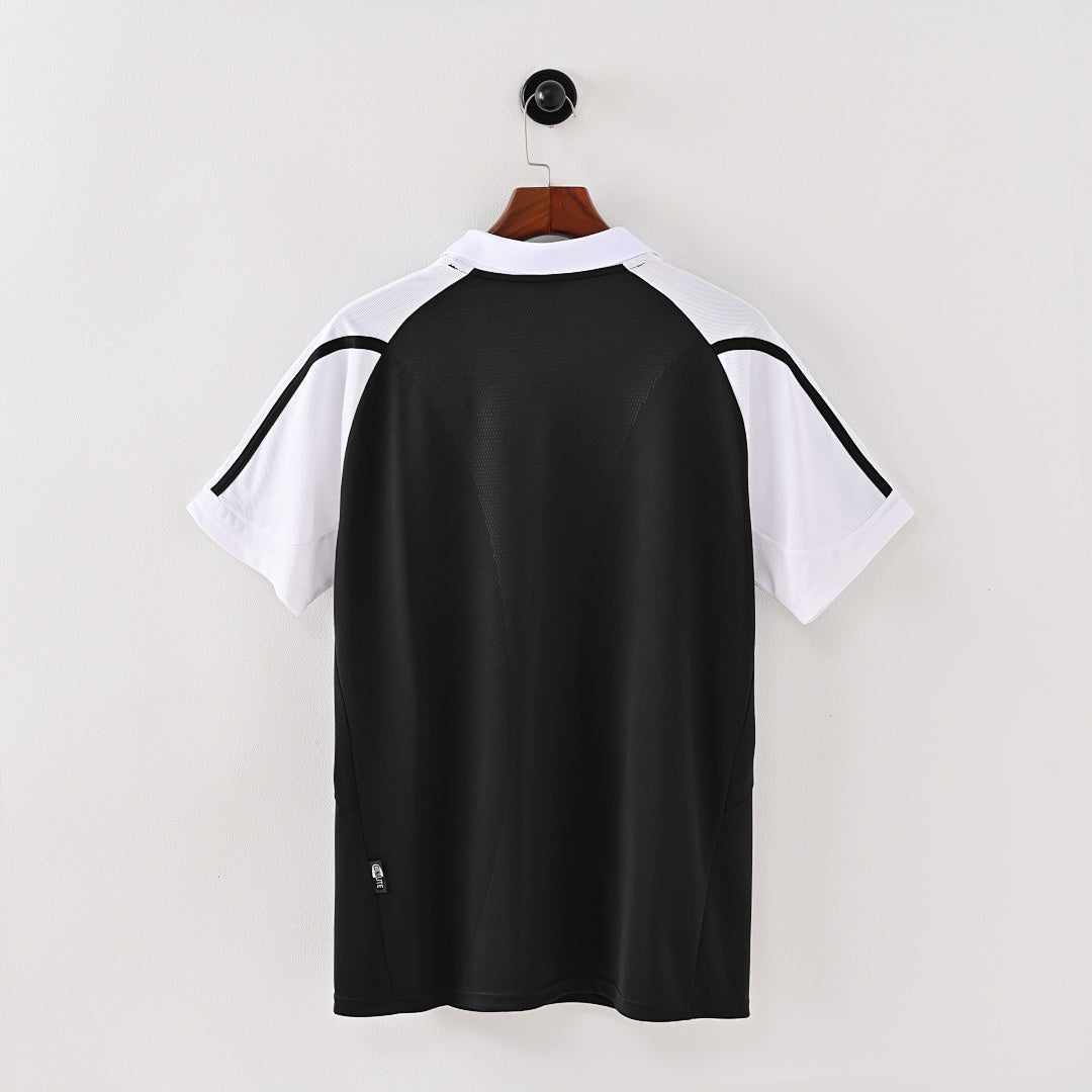 Real Madrid 01/02 Home Football Shirt