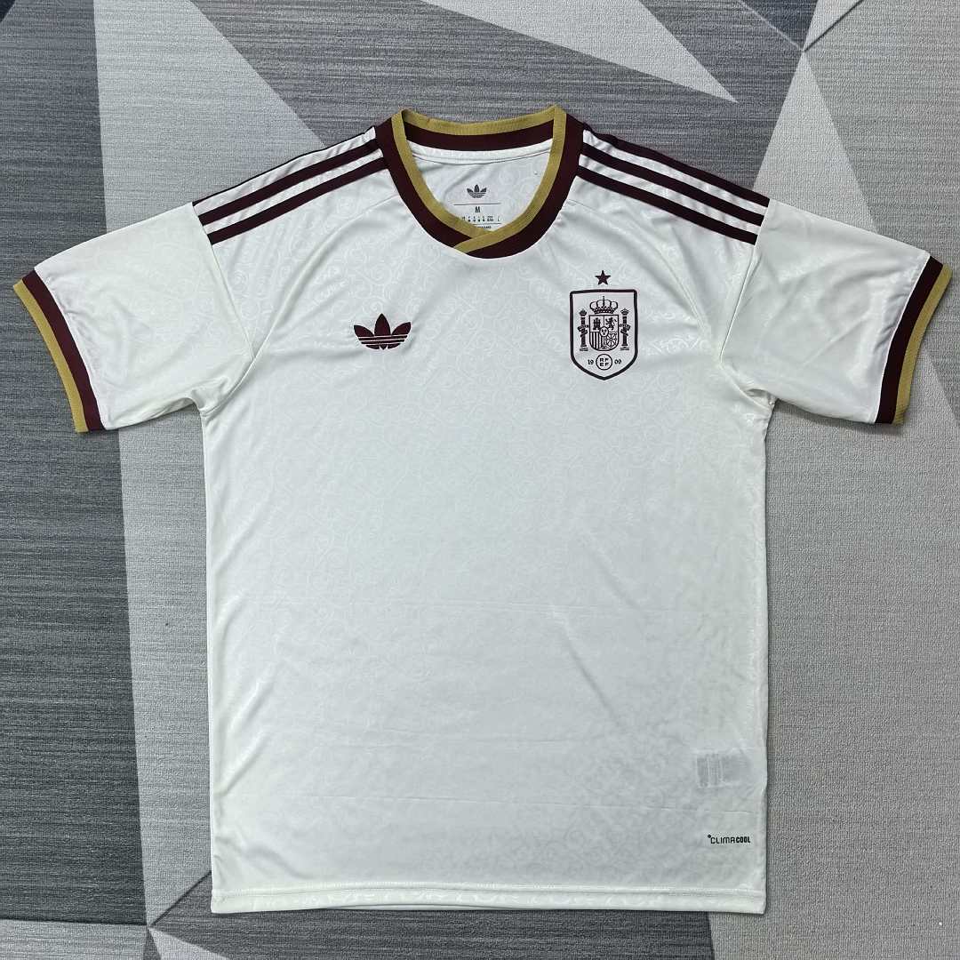 Spain 26/27 Away Football Shirt