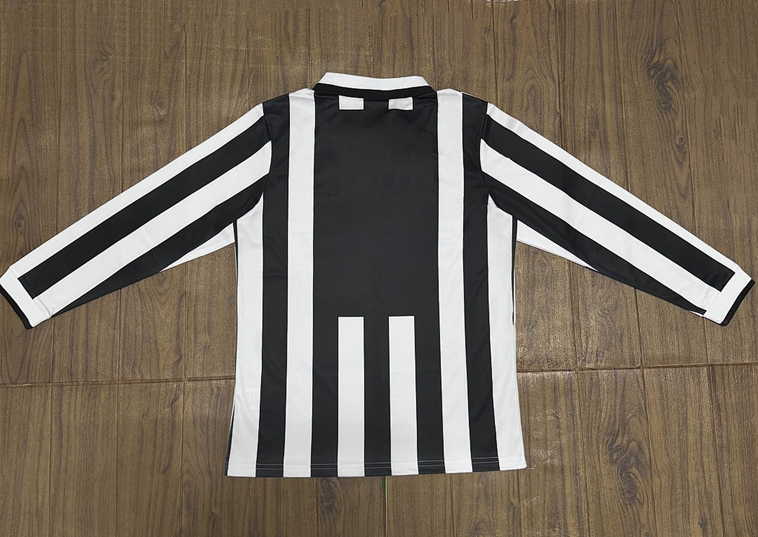 Juventus 95/96 Home Long Sleeve Football Shirt