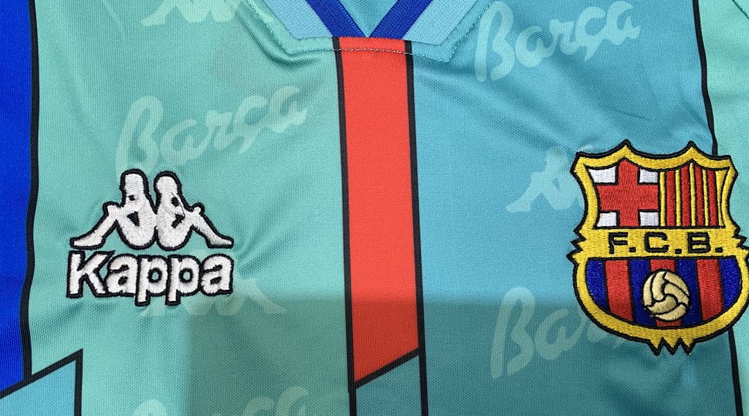 Barcelona 96/97 Away Long Sleeve Football Shirt