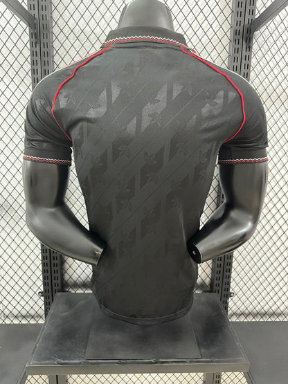Manchester United 24/25 Football Shirt