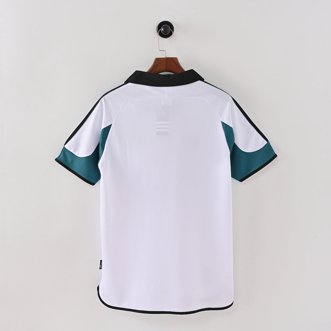 Newcastle United 99/00 Away Football Shirt