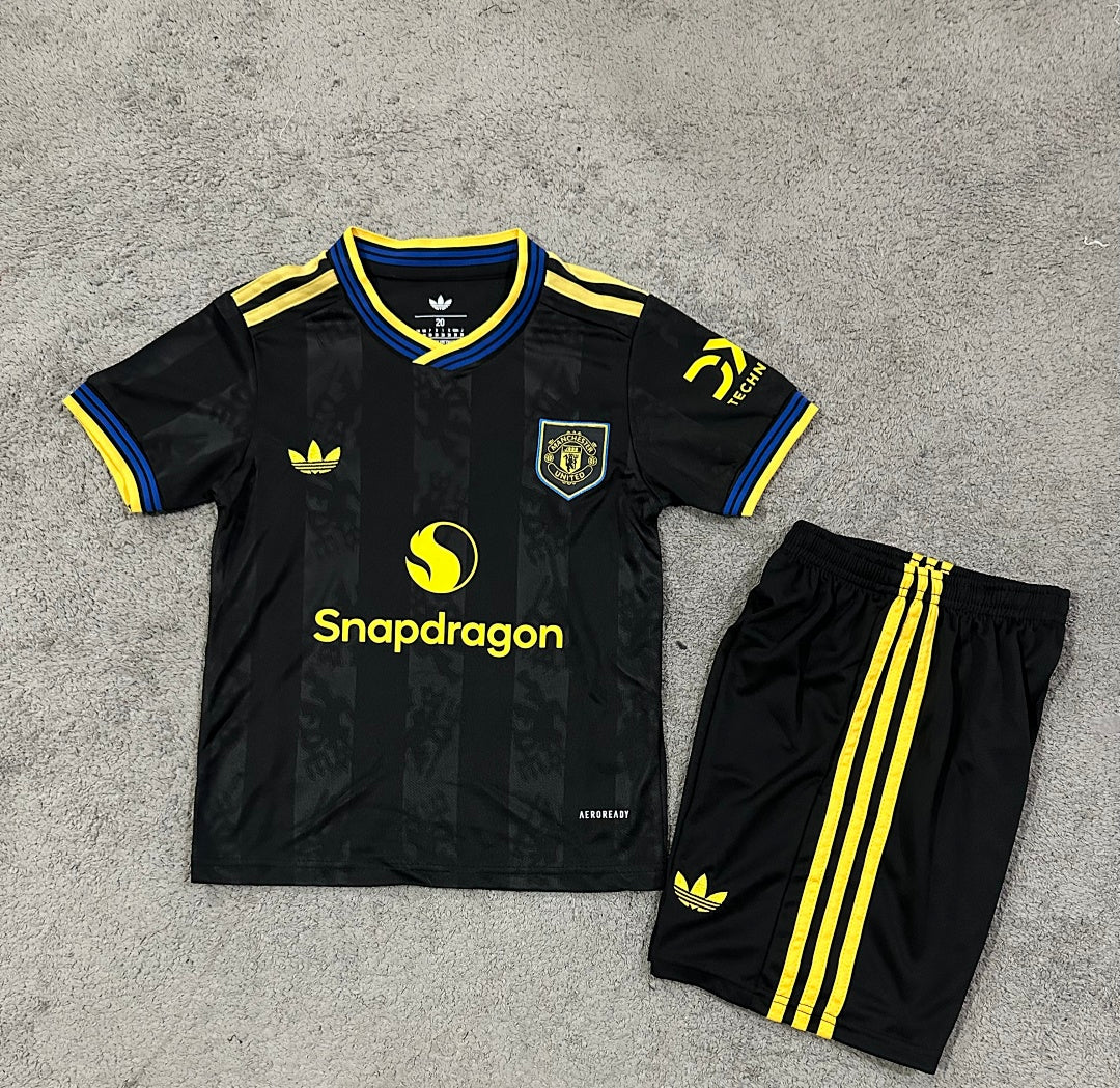 Kids Manchester United 25/26 Third Football Shirt