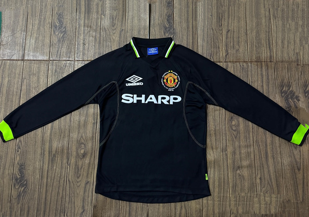 Manchester United 98/99 Long Sleeve Football Shirt