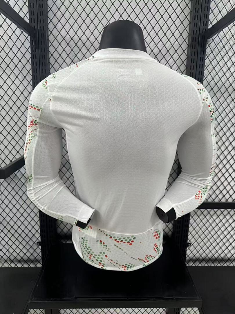 Portugal 25/26 Away Long Sleeve Football Shirt