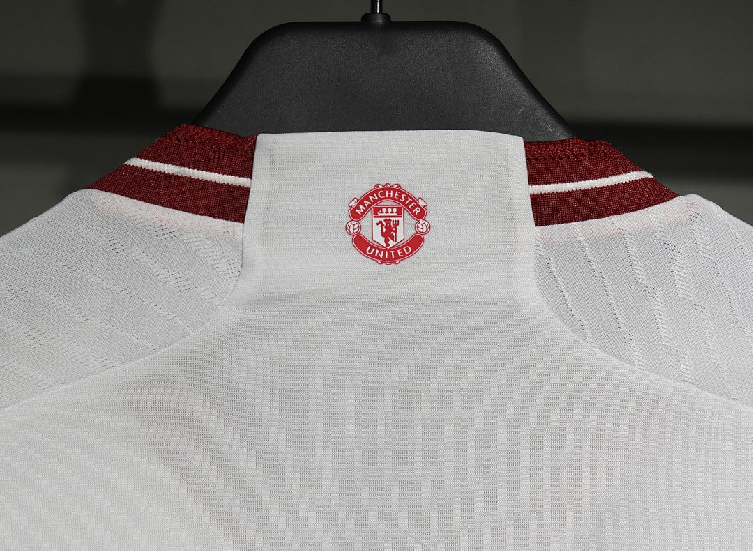 Manchester United 23/24 Away Player Version Football Shirt