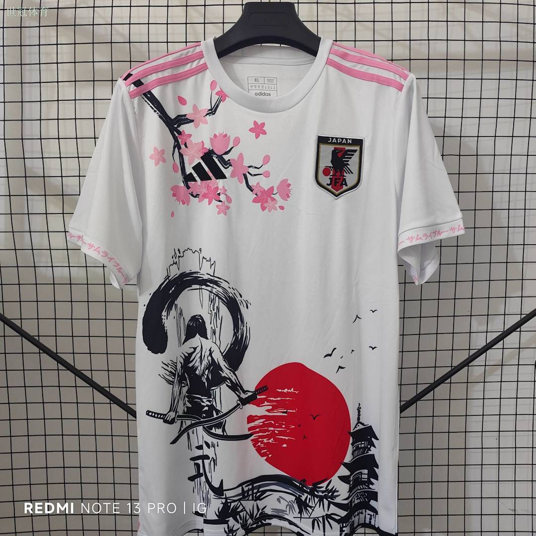 Japan 25/26 Special Edition Football Shirt