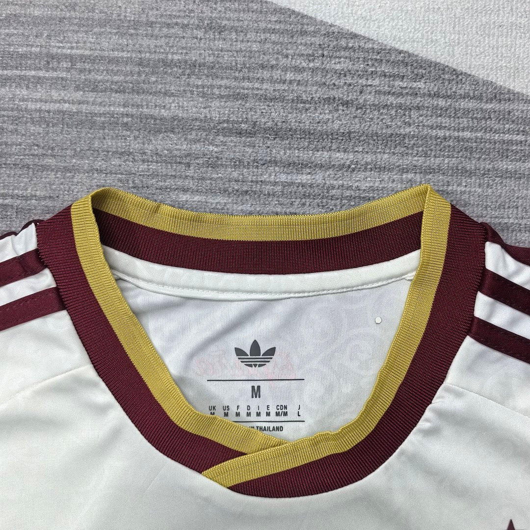 Spain 26/27 Away Football Shirt