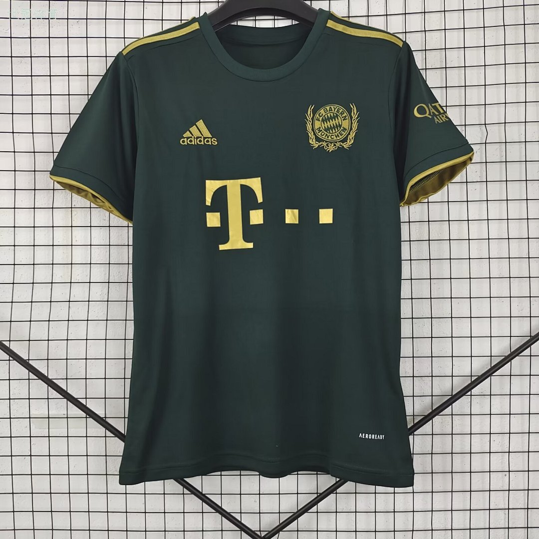 Bayern Munich 21/22 Away Football Shirt