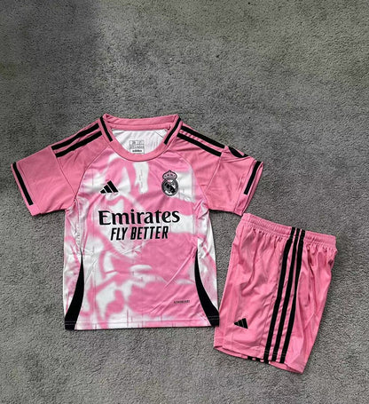 Kids Real Madrid 25/26 Goalkeeper Pink Football Shirt