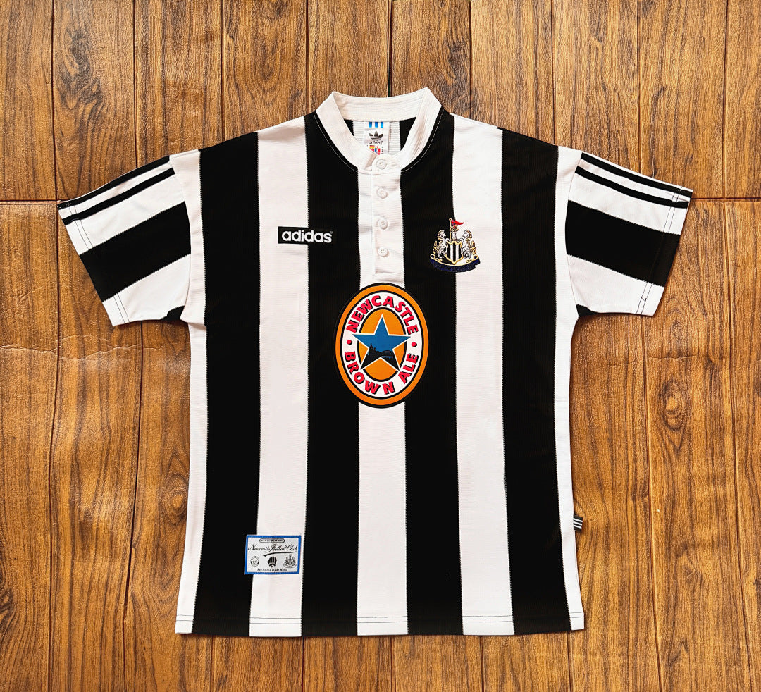 Newcastle United 95/96 Home Football Shirt