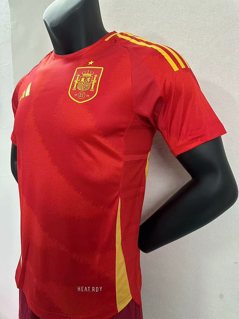 Spain 24/25 Home Football Shirt