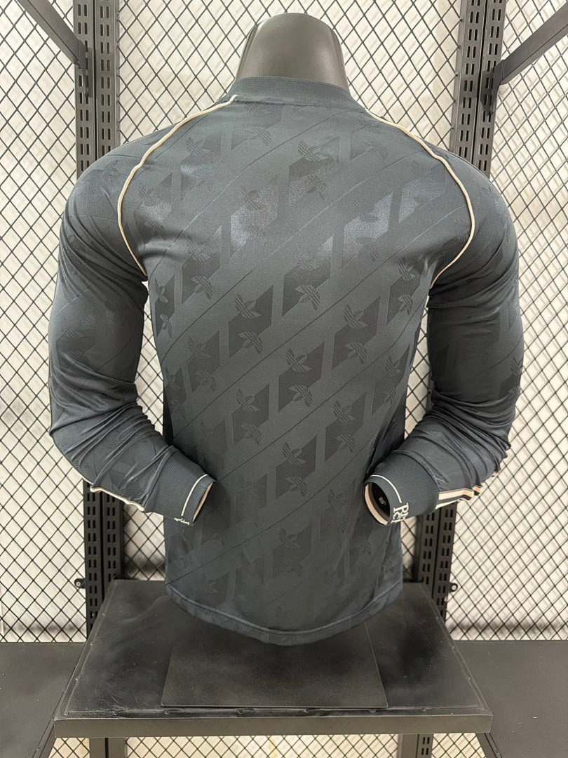 Real Madrid 24/25 Long Sleeve Football Shirt