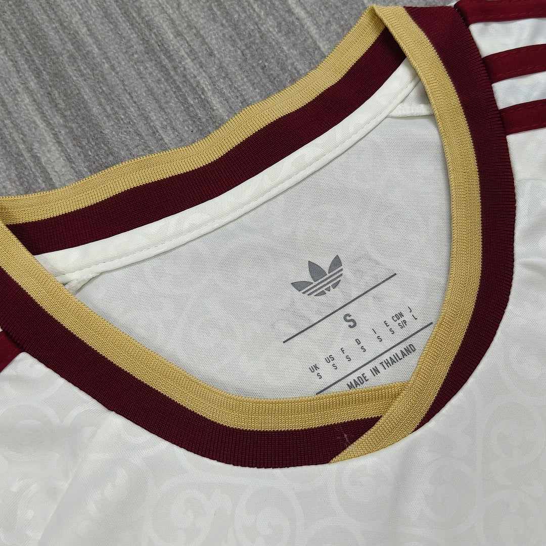Spain 2026 Away Two Stars Football Shirt