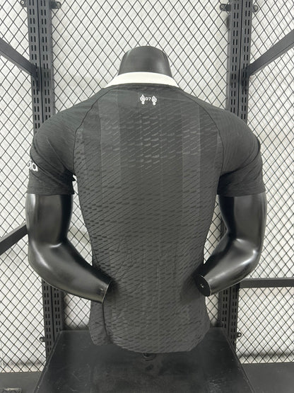 Liverpool 24/25 Goalkeeper Football Shirt
