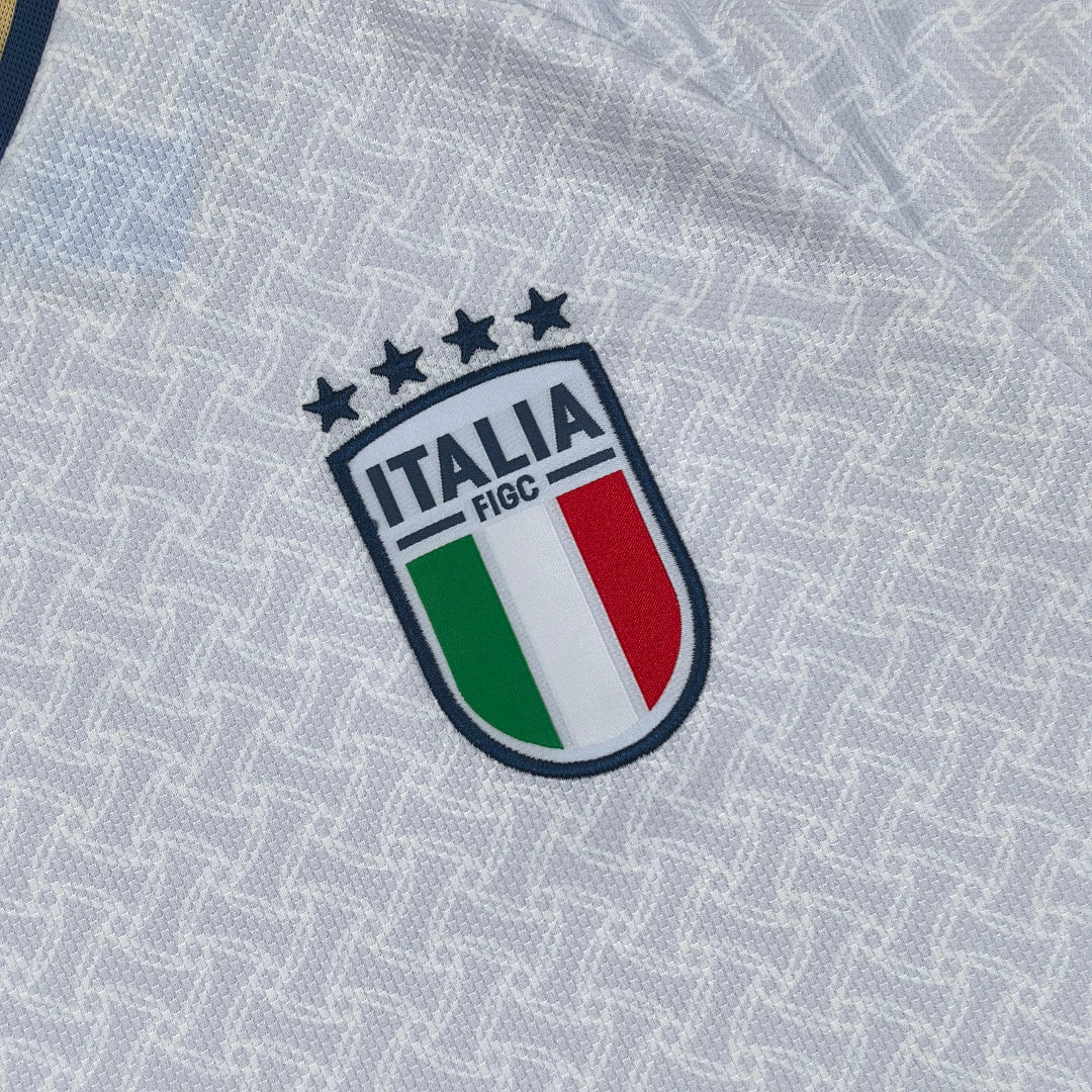 Italy 2026 Away Football Shirt