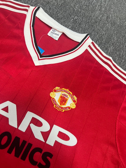 Manchester United 82/83 Home Football Shirt