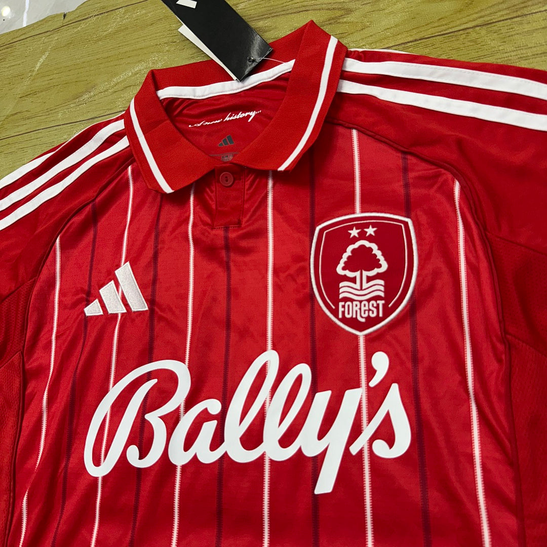 Nottingham Forest 25/26 Home Football Shirt