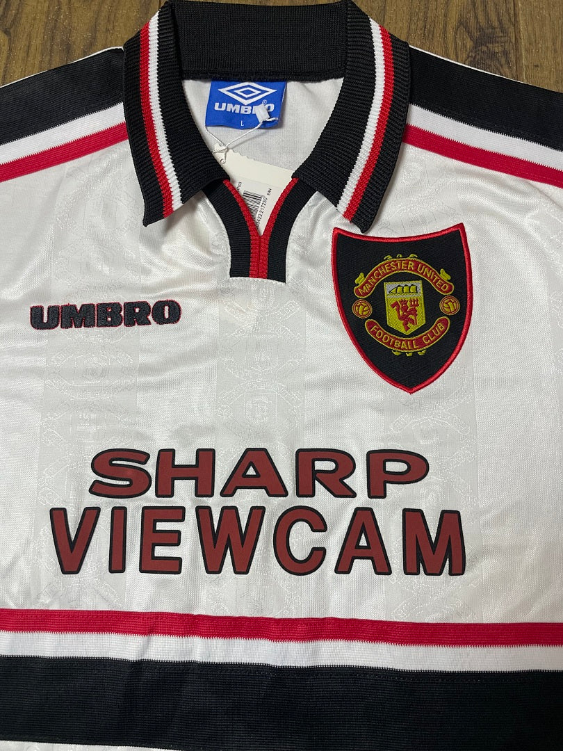 Manchester United 98/99 Away Football Shirt