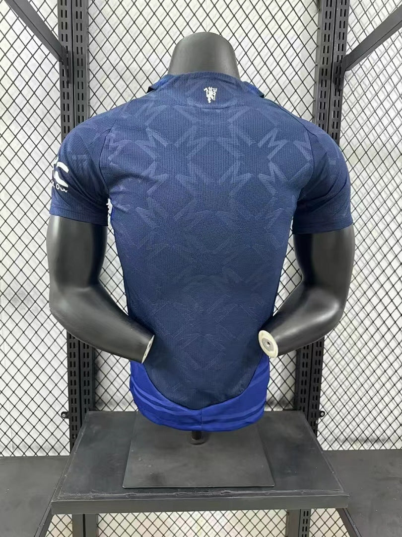 Manchester United 24/25 Away Football Shirt