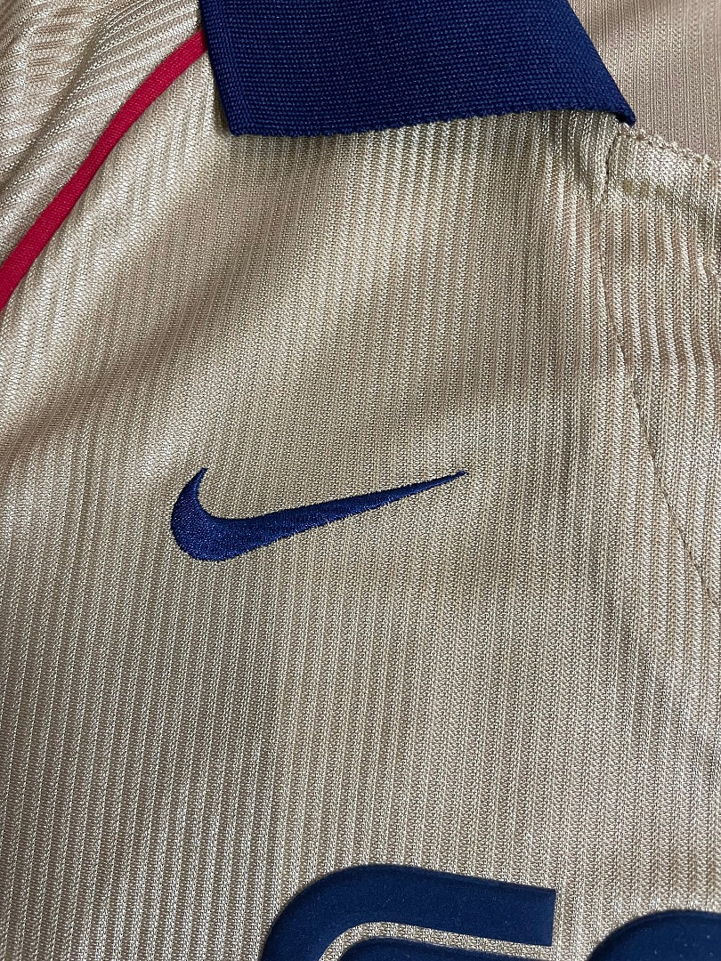 Arsenal 01/02 Away Football Shirt