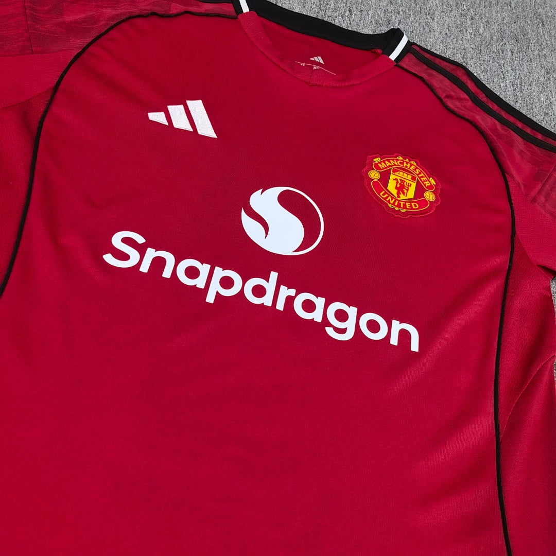 Manchester United 25/26 Home Football Shirt