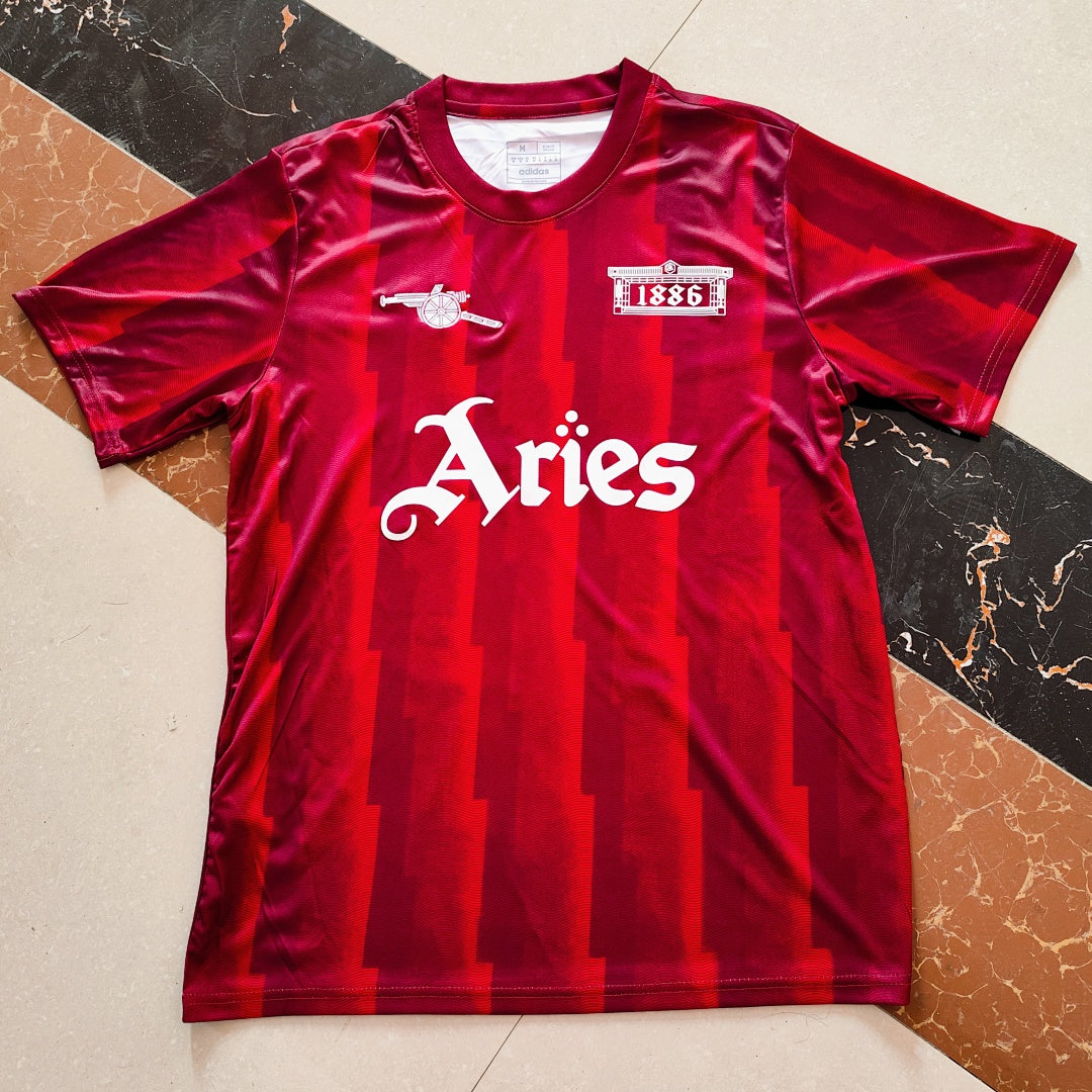 Arsenal 24/25 Football Shirt
