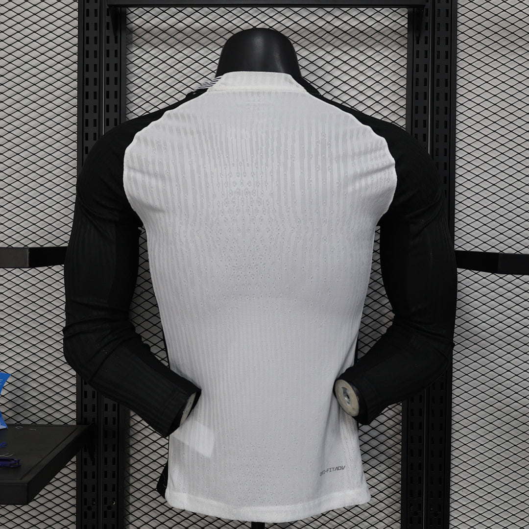 Corinthians 25/26 Away Football Shirt