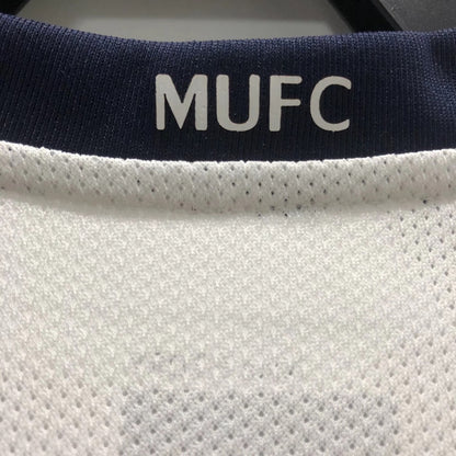 Manchester United 08/09 Away Football Shirt
