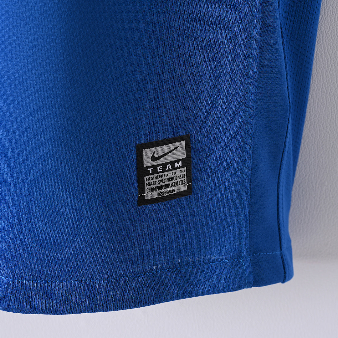 Manchester United 08/09 Away Football Shirt