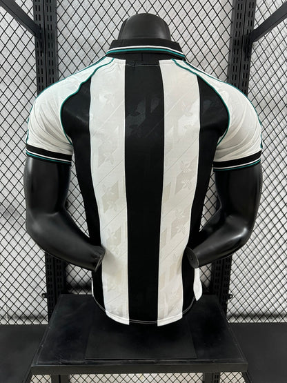 Retro Newcastle United 24/25 Football Shirt