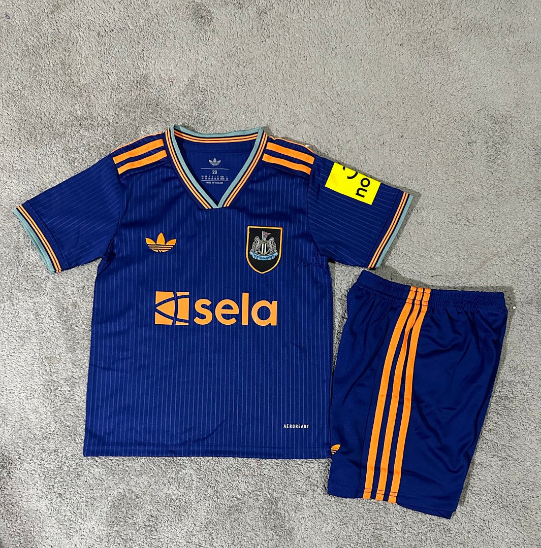 Kids Newcastle United 25/26 Third Football Shirt