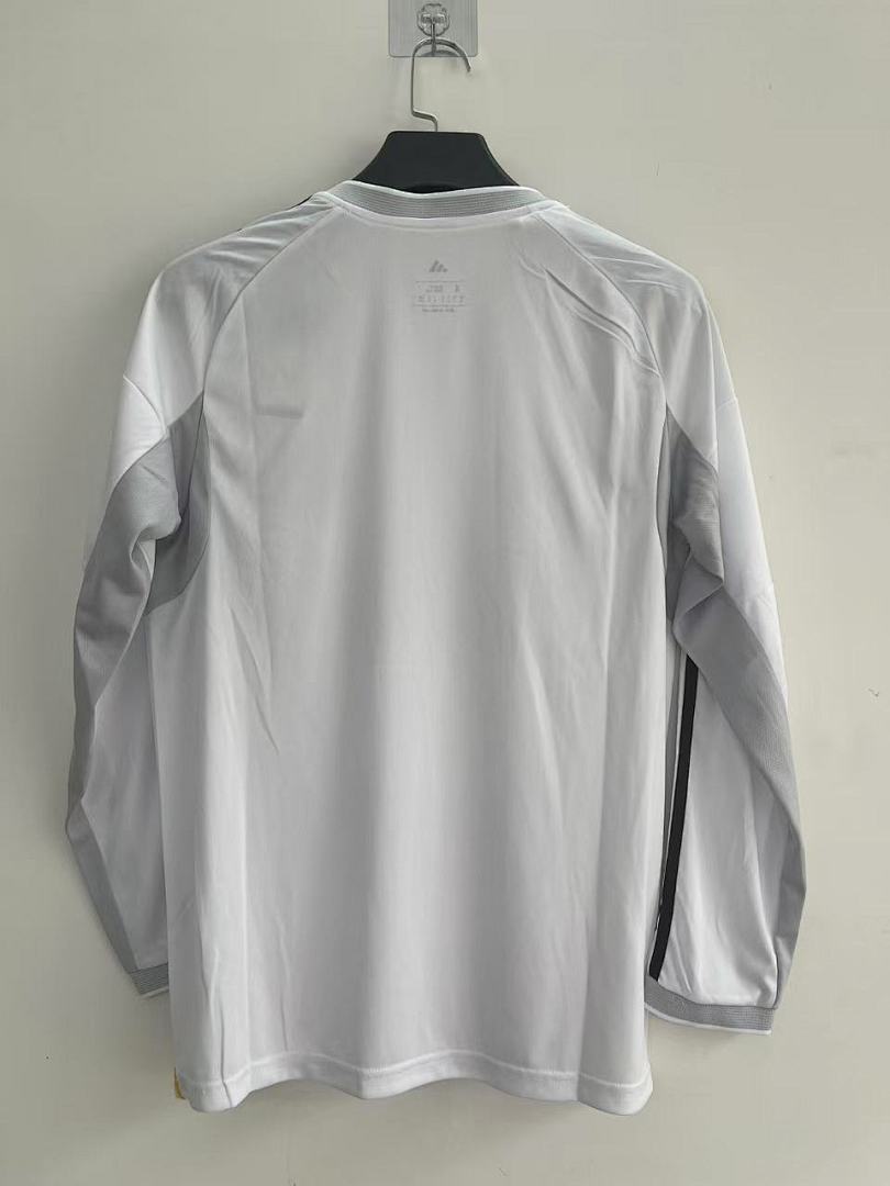 Real Madrid 25/26 Home Long Sleeve Football Shirt