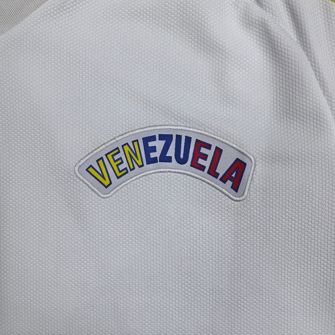 Venezuela 26/27 Away Football Shirt