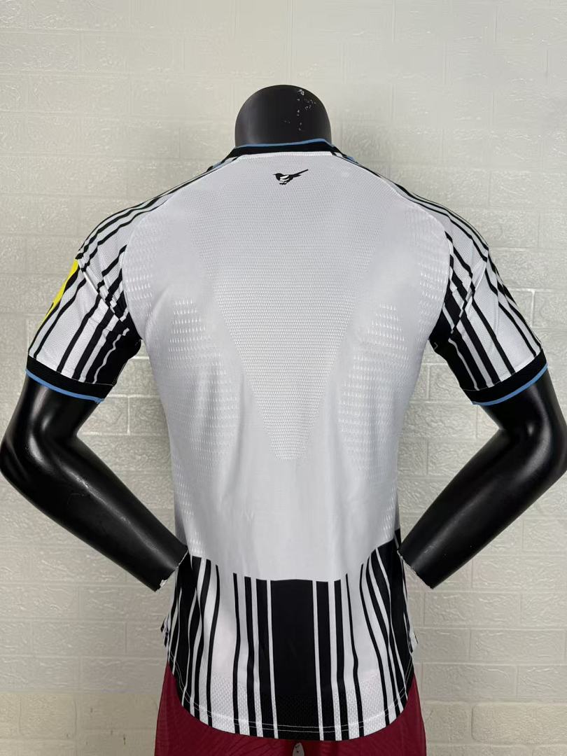Newcastle United 26/27 Home Player Version Football Shirt