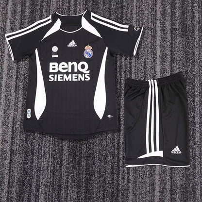 Real Madrid 06/07 Third Football Shirt