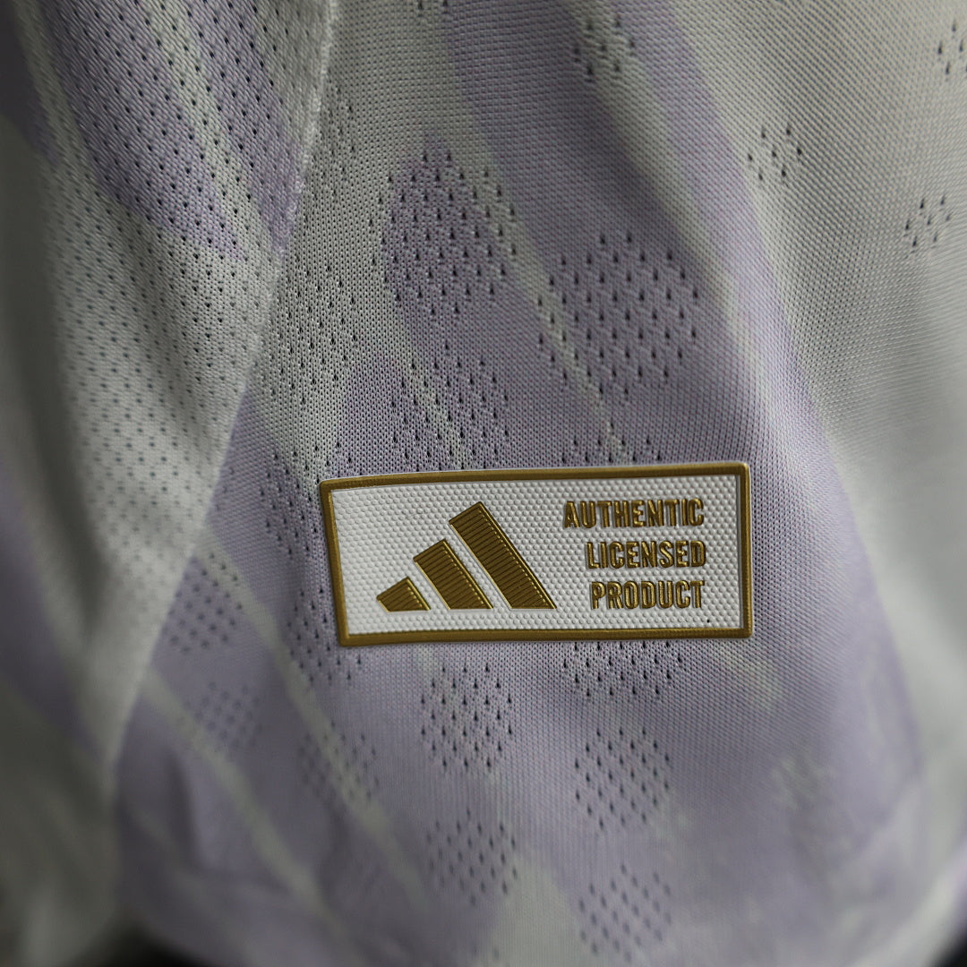 Manchester United 25/26 Away Football Shirt