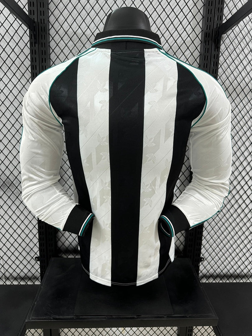 Retro Newcastle United 24/25 Long Sleeve Football Shirt