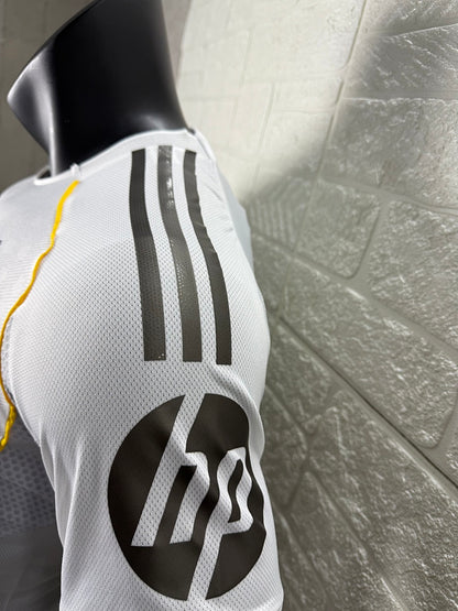 Real Madrid 25/26 Home Football Shirt