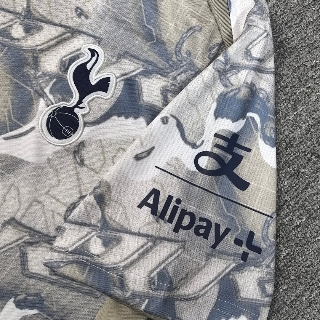 Tottenham Hotspur 25/26 Training Shirt
