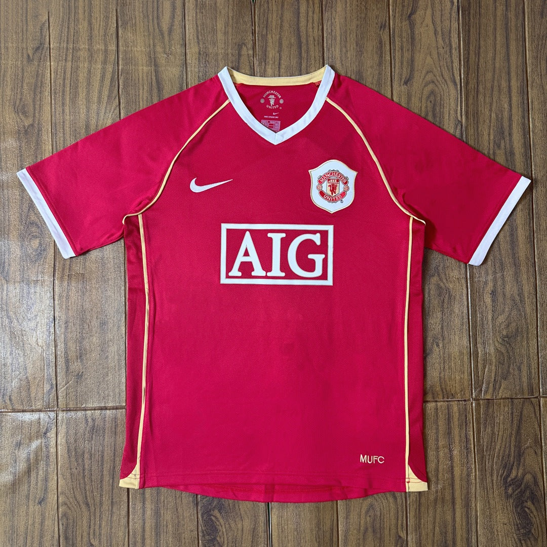 Manchester United 06/07 Home Football Shirt