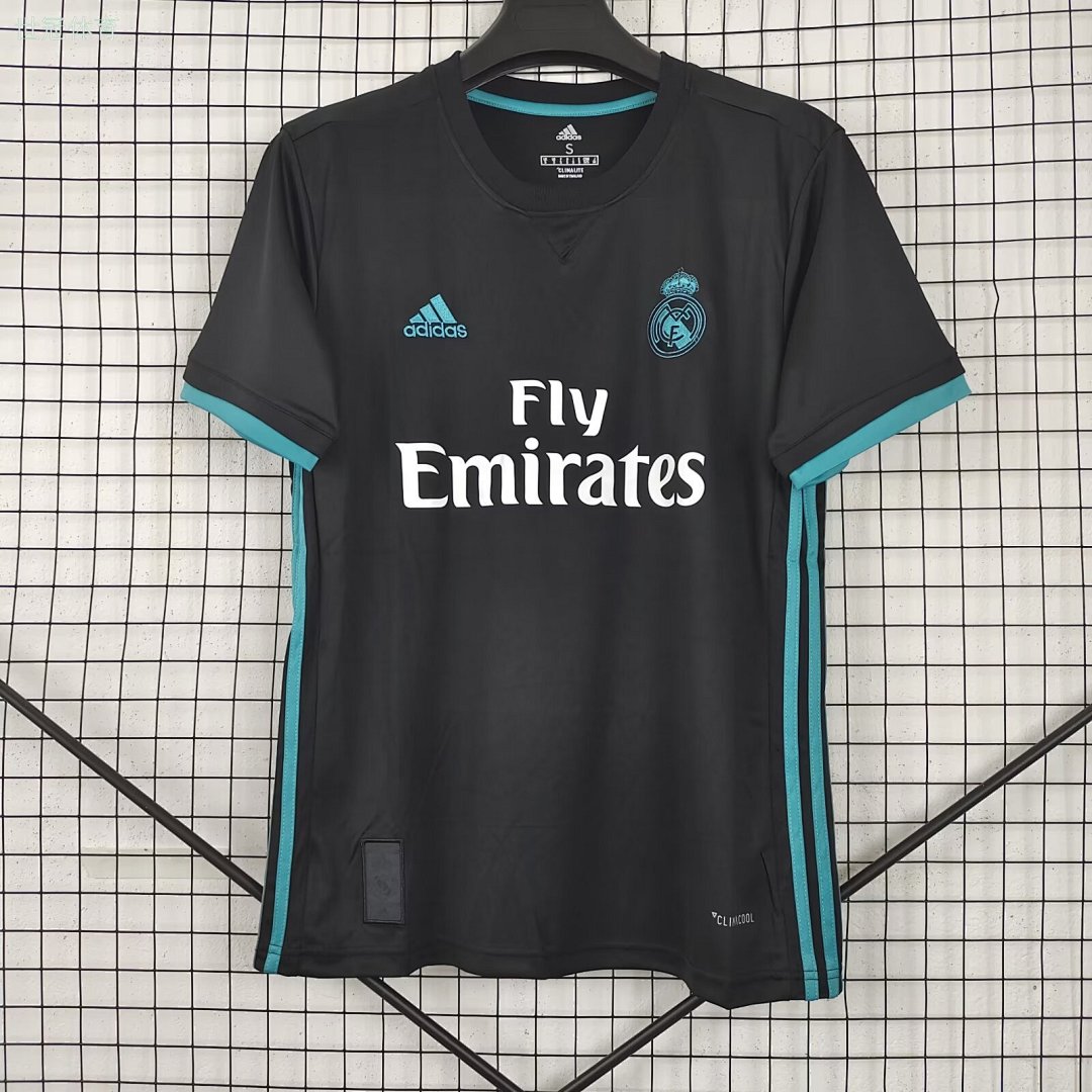 Real Madrid 17/18 Home Football Shirt