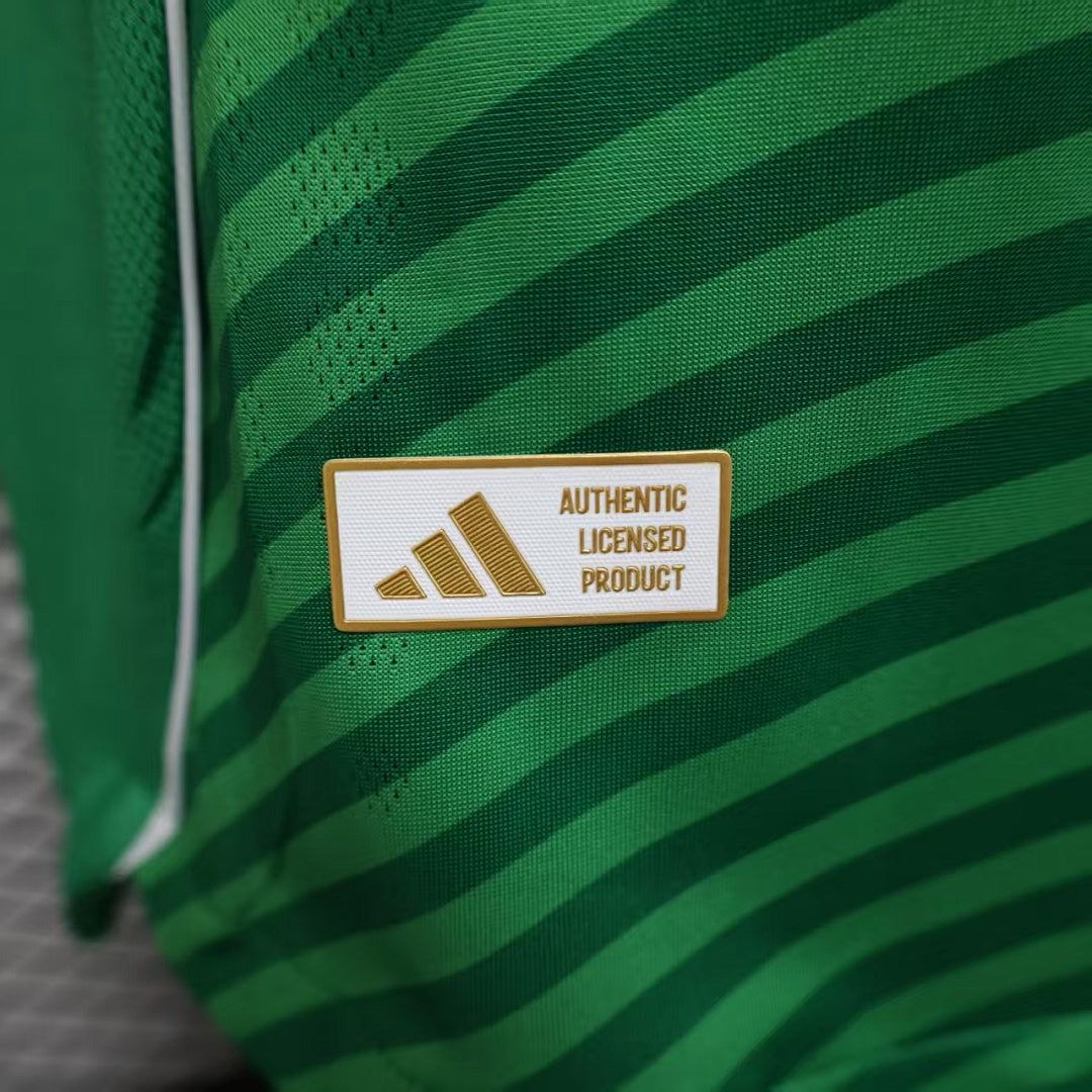 Newcastle United 25/26 Away Football Shirt