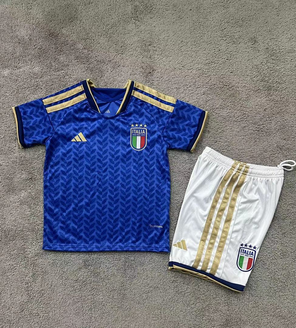 Kids Italy 2026 Home Football Shirt