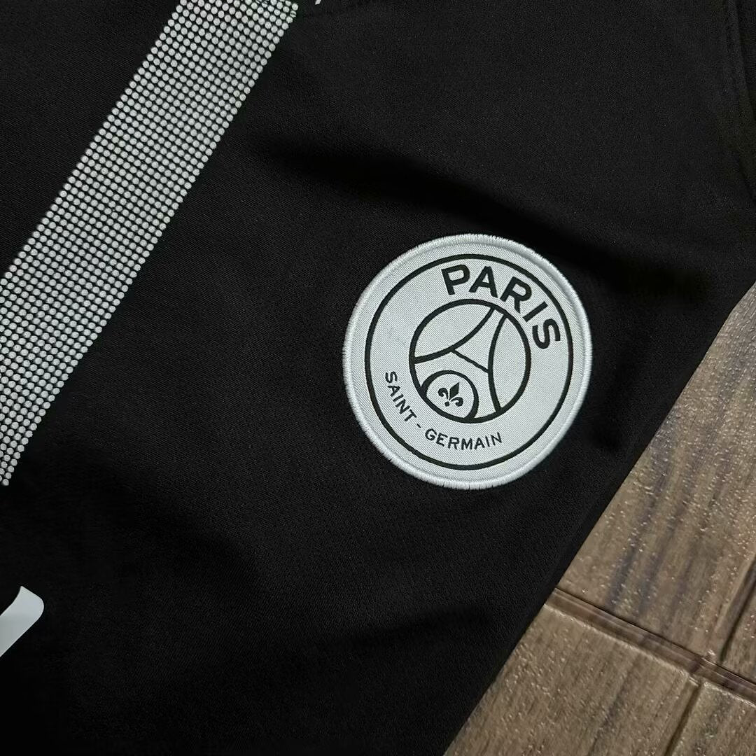 Paris Saint-Germain 18/19 Away Long Sleeve Football Shirt