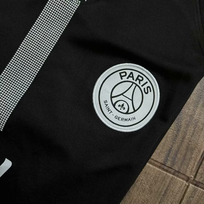 Paris Saint-Germain 18/19 Away Long Sleeve Football Shirt
