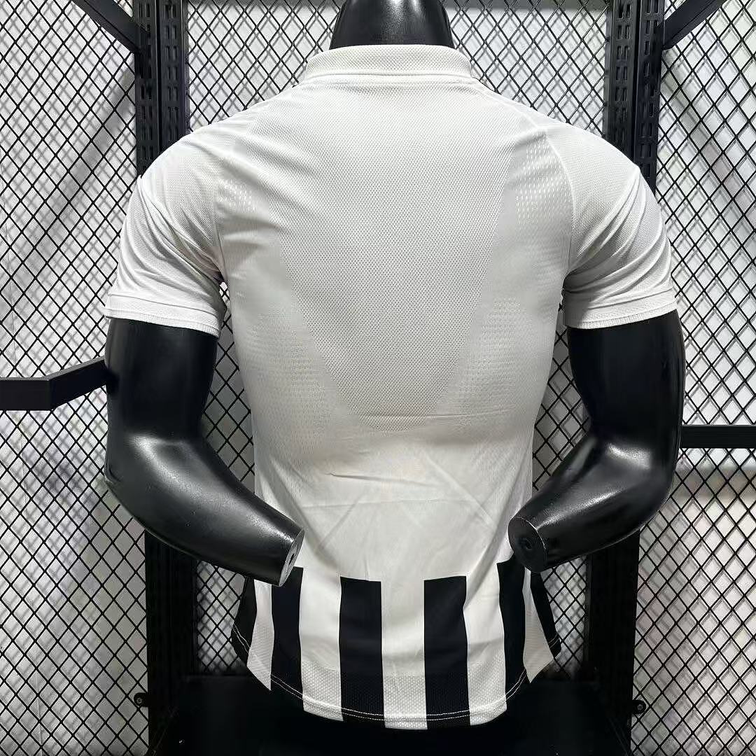Juventus 26/27 Home Football Shirt