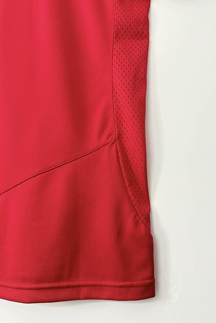 Manchester United 05/06 Home Football Shirt